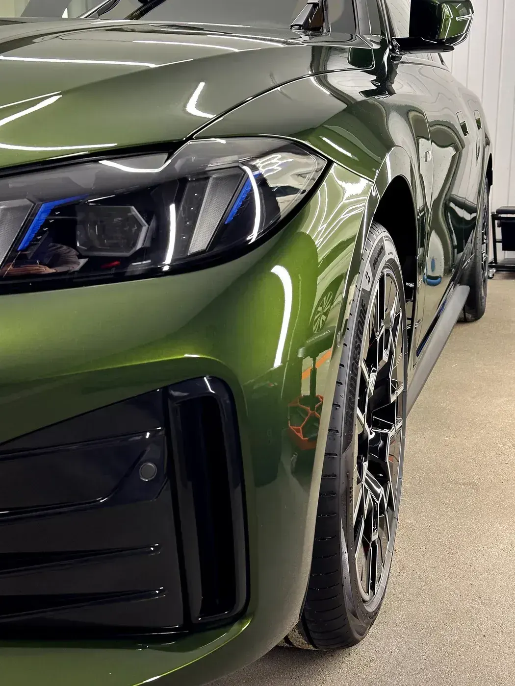 BMW i4 — zdjęcie 1
