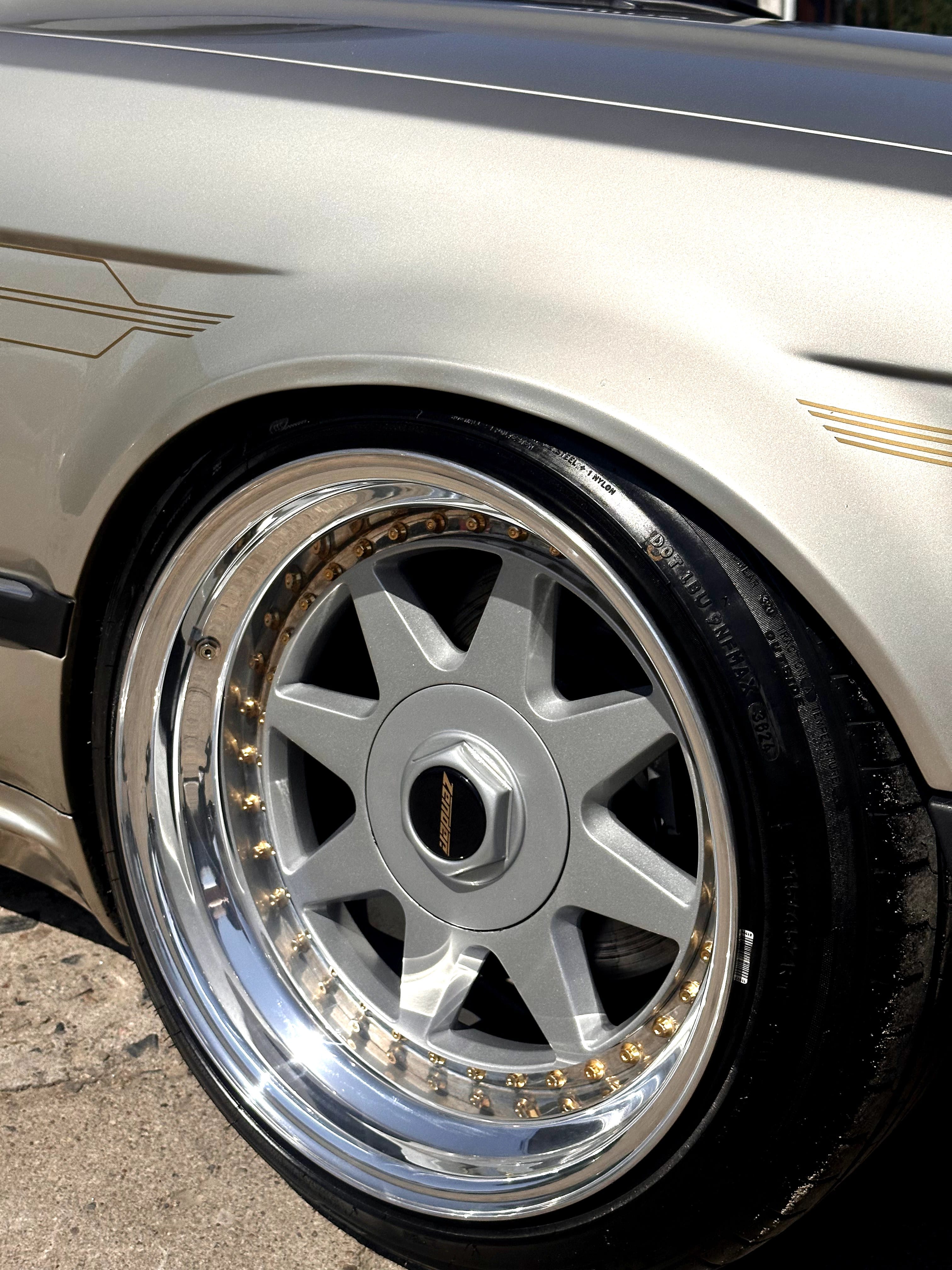 BMW e32 alpina — zdjęcie 4