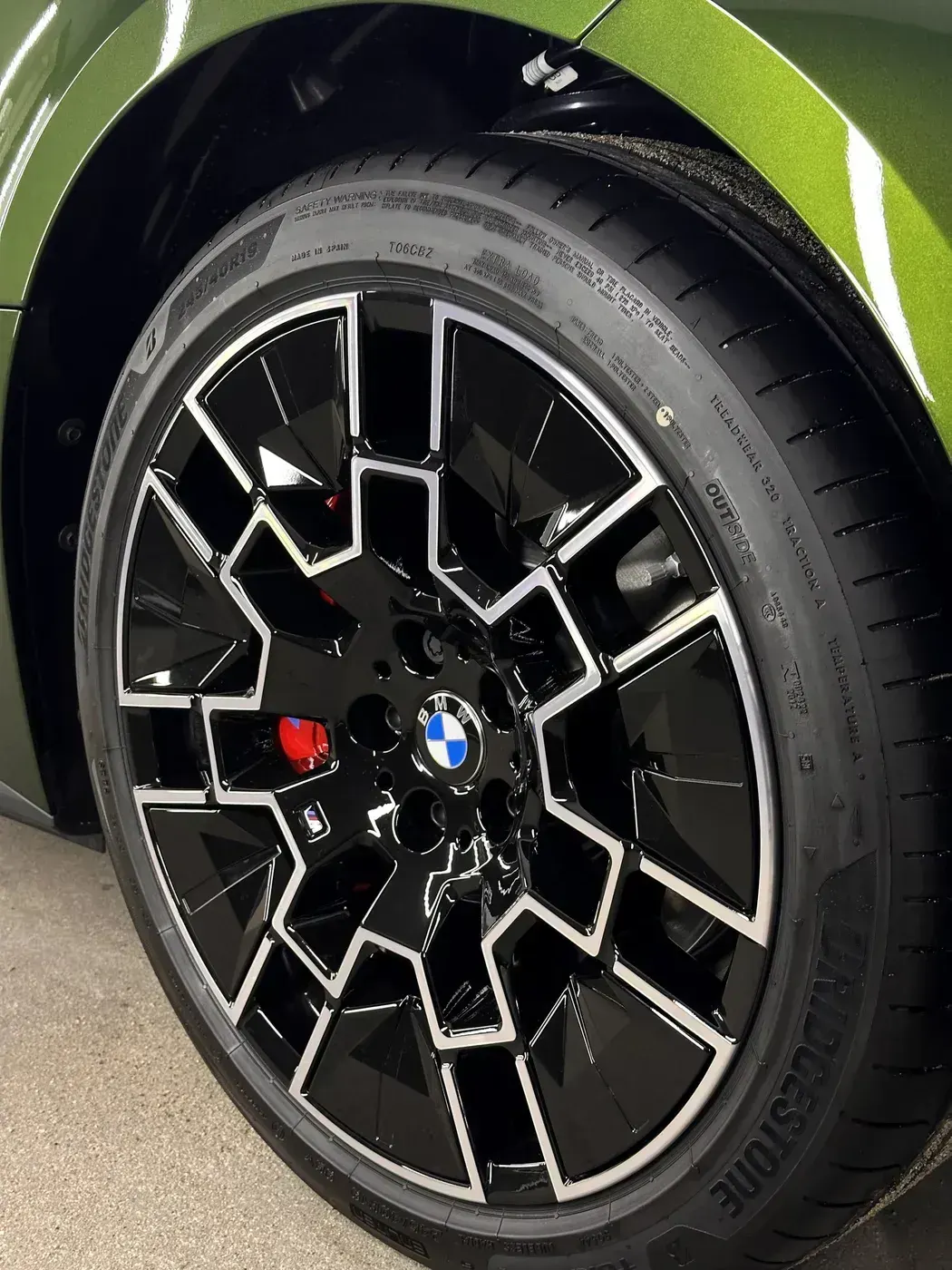 BMW i4 — zdjęcie 2